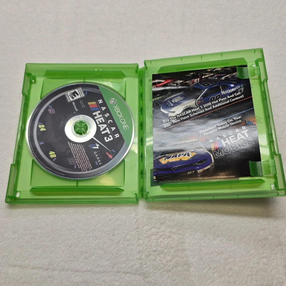 NASCAR Heat 3 Xbox One Racing‎ Game Esports Career Mode